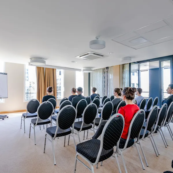 Réunissez, innovez, réussissez